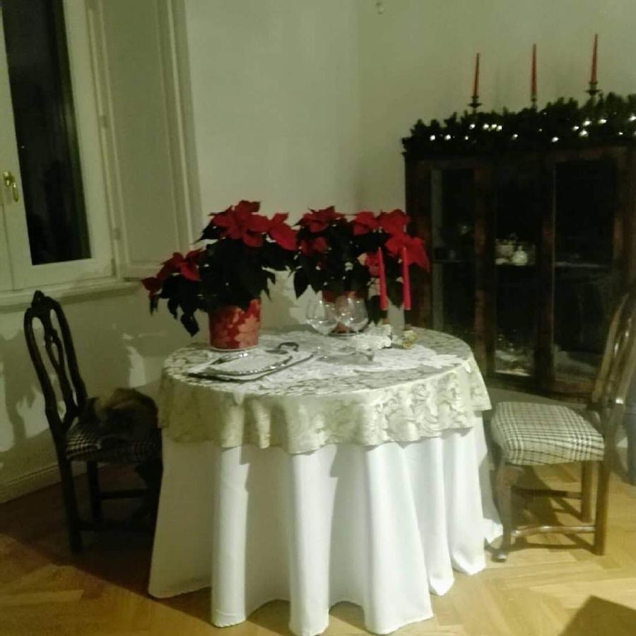 La Belle Coquette Bed and Breakfast Como Exteriör bild